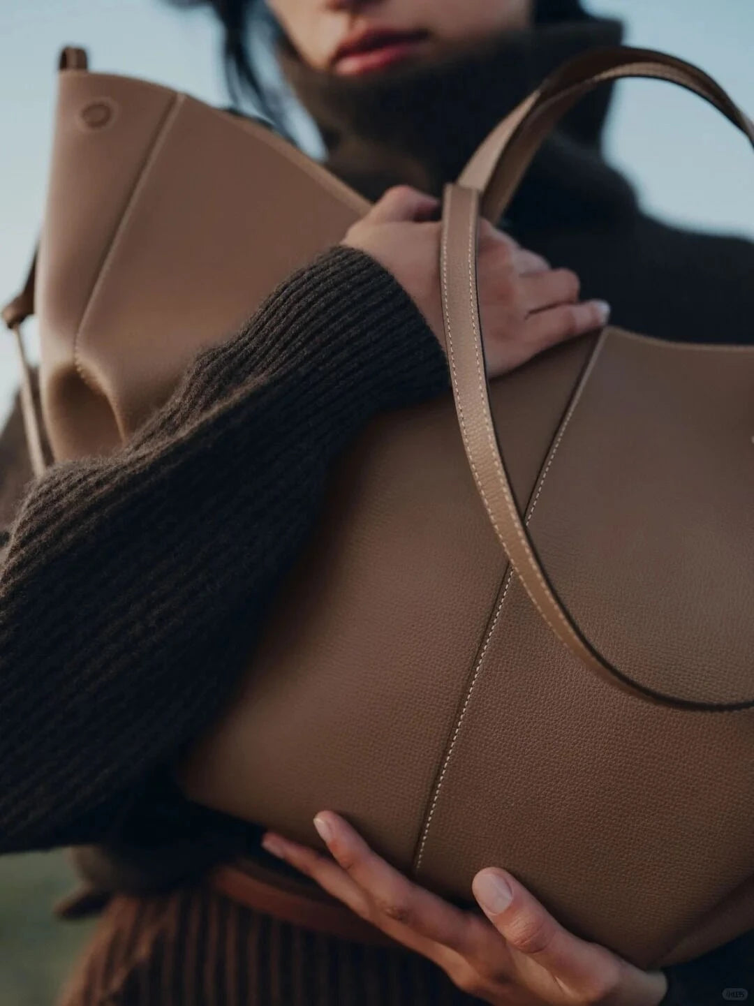 Sac à main femme en édition élegante - petit et grand format au design chic